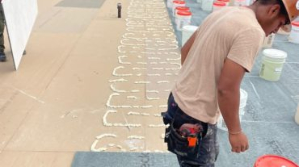 4c1af31b-037a-4ca4-8cd8-7ead0254f2dd-370x210