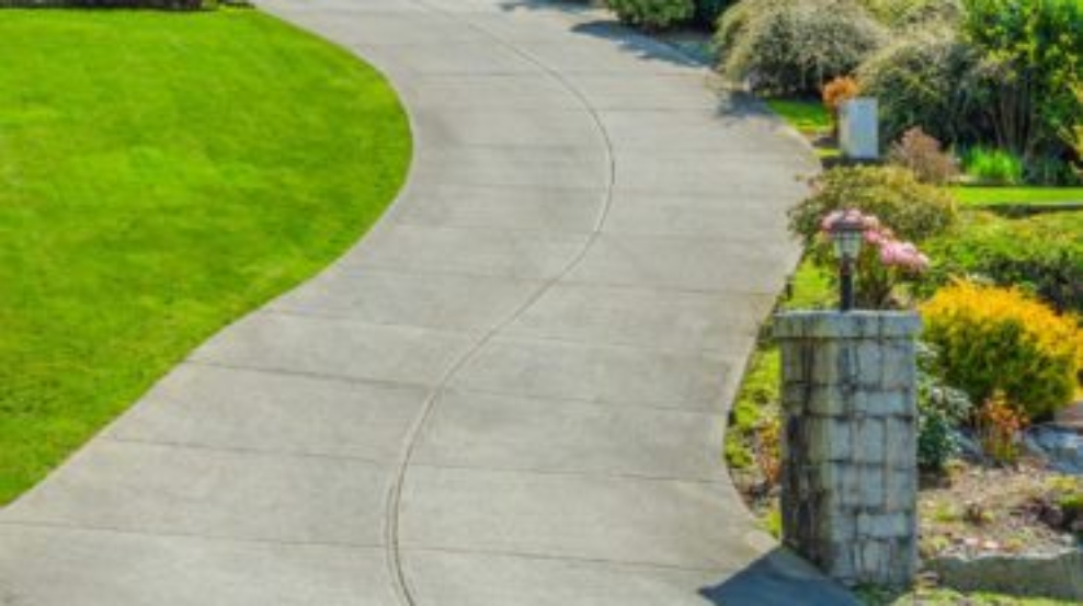 concrete-side-walk-370x210